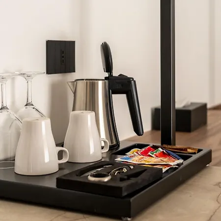 Le Di Costanza Cefalù