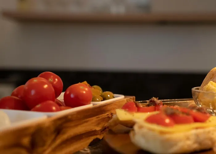 Le Di Costanza Cefalù