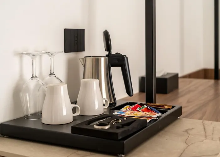 Le Di Costanza Cefalù