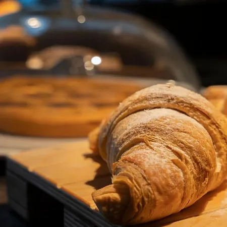 Le Di Costanza Bed & Breakfast