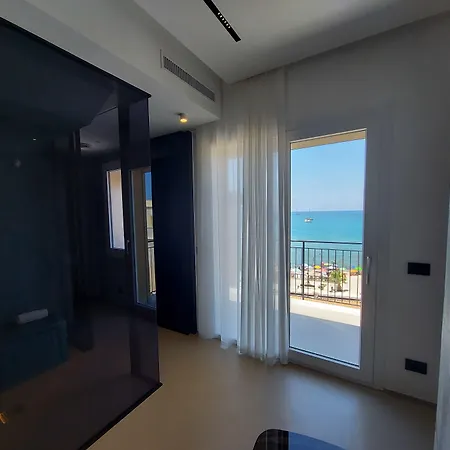 Bed & Breakfast Le Di Costanza 4*