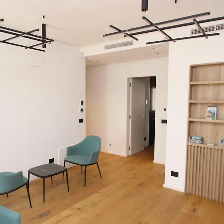 Bed & Breakfast Le Di Costanza 4*